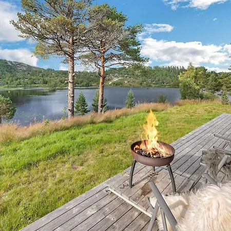 Modern At Bortelid Tjaldal