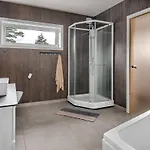 Modern At Bortelid * Tjaldal